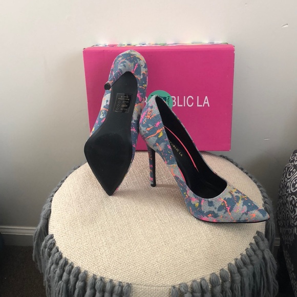 Colorful pumps - Picture 2 of 4